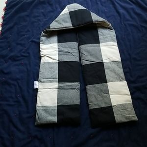 WESC Scarf